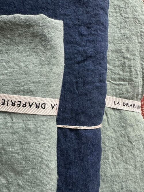 parure de lit en lin bleu et vert La Draperie Française