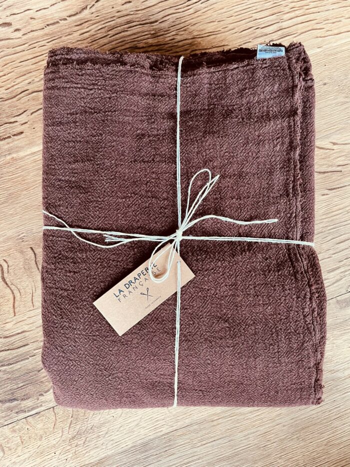 linge de maison en lin marron champêtre La Draperie Française