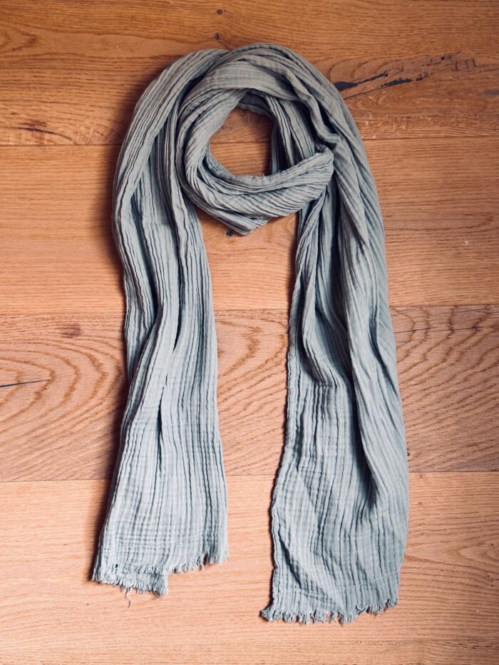chèche double gaze de coton bleu céladon La Draperie Française