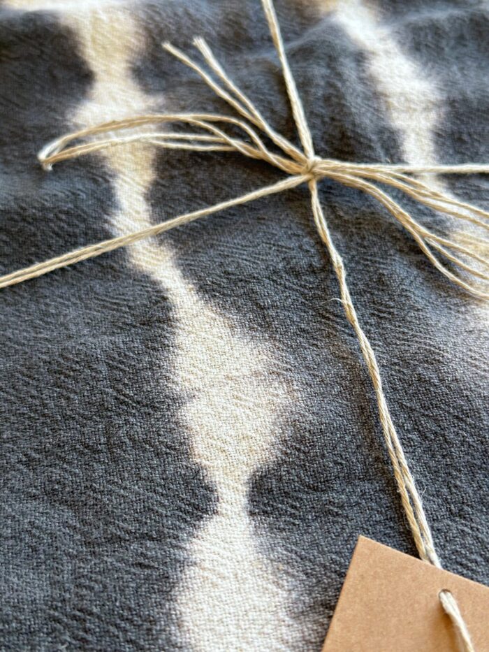 édredon en lin bohème chic gris La Draperie Française