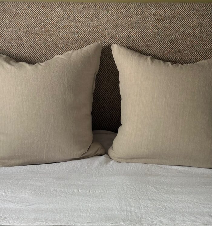 taie lin lavé beige ficelle , la draperie Française