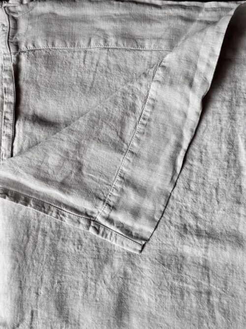 Drap plat lin lavé , beige ficelle , la draperie Française