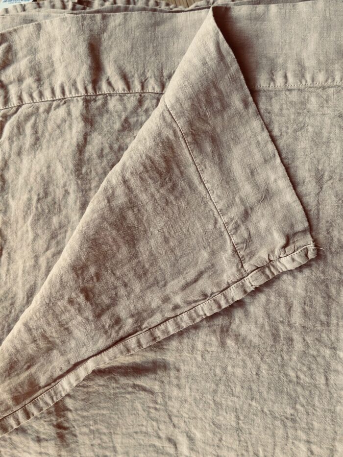 Drap Plat lin lavé beige sable